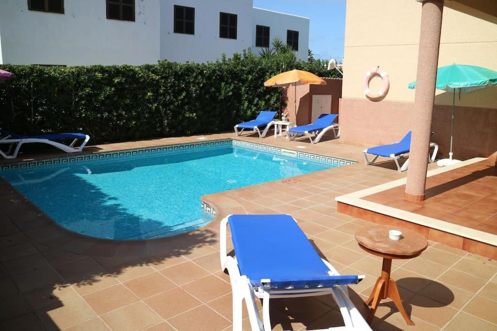 קאלה בלנקה Spectacular Villa With Swimmingpool In Cala Blanca מראה חיצוני תמונה