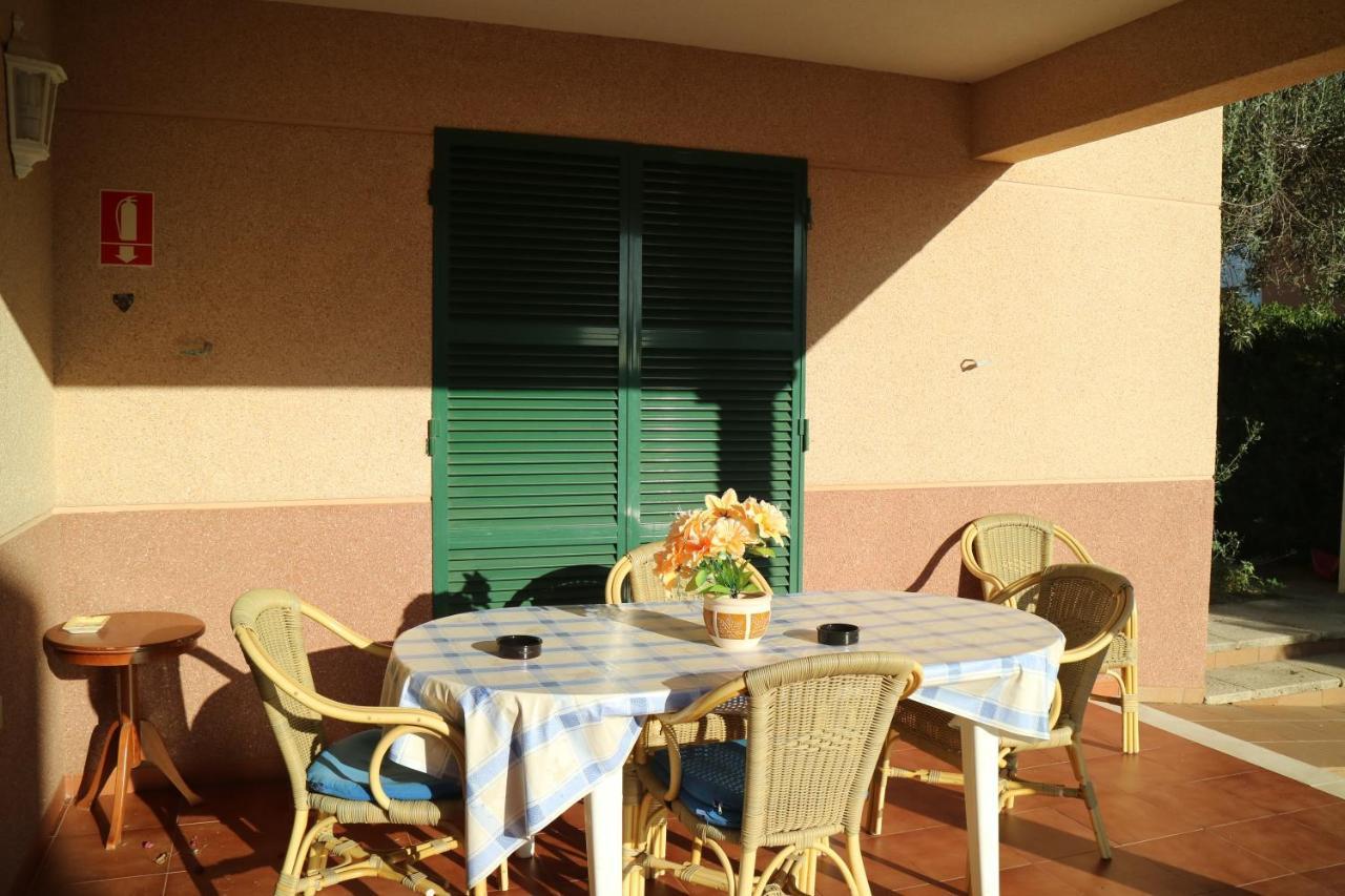 קאלה בלנקה Spectacular Villa With Swimmingpool In Cala Blanca מראה חיצוני תמונה