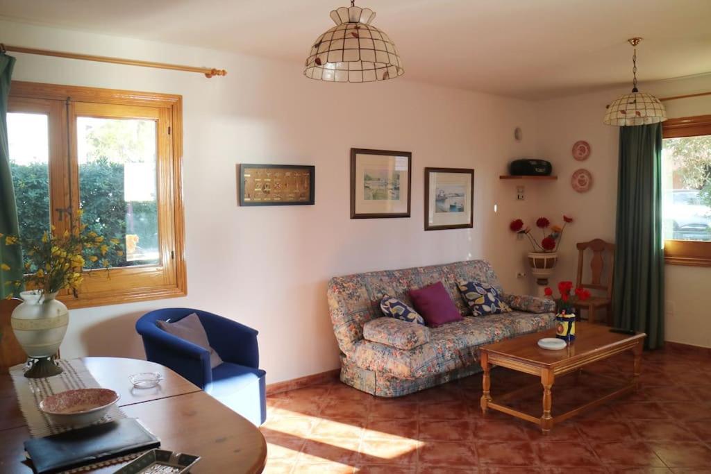 קאלה בלנקה Spectacular Villa With Swimmingpool In Cala Blanca מראה חיצוני תמונה